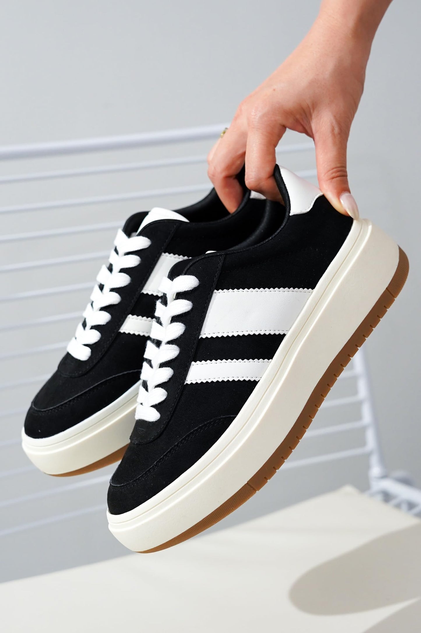 Women's | Lace-up Sneakers | Memory Foam Insole | Lightweight | Non-Slip - Nita