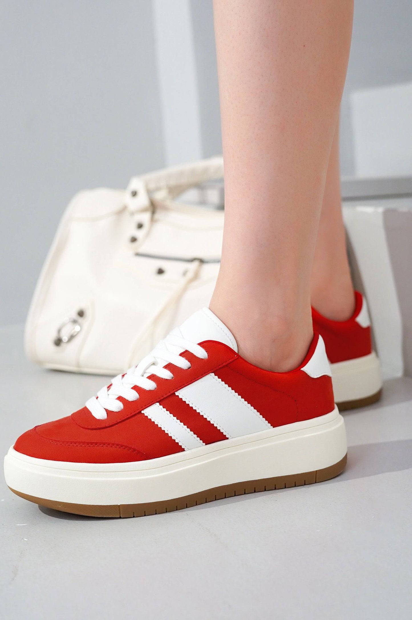 Women's | Lace-up Sneakers | Memory Foam Insole | Lightweight | Non-Slip - Nita