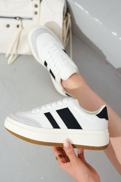 Women's | Lace-up Sneakers | Memory Foam Insole | Lightweight | Non-Slip - Nita