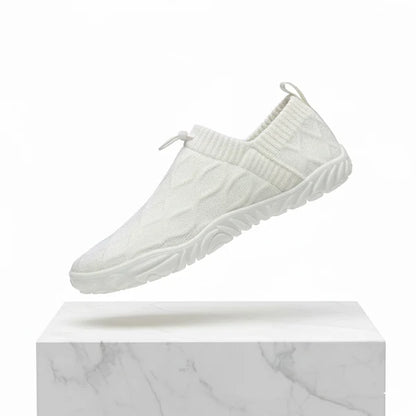 Cloud Walk - All-Day Barefoot Comfort with Style